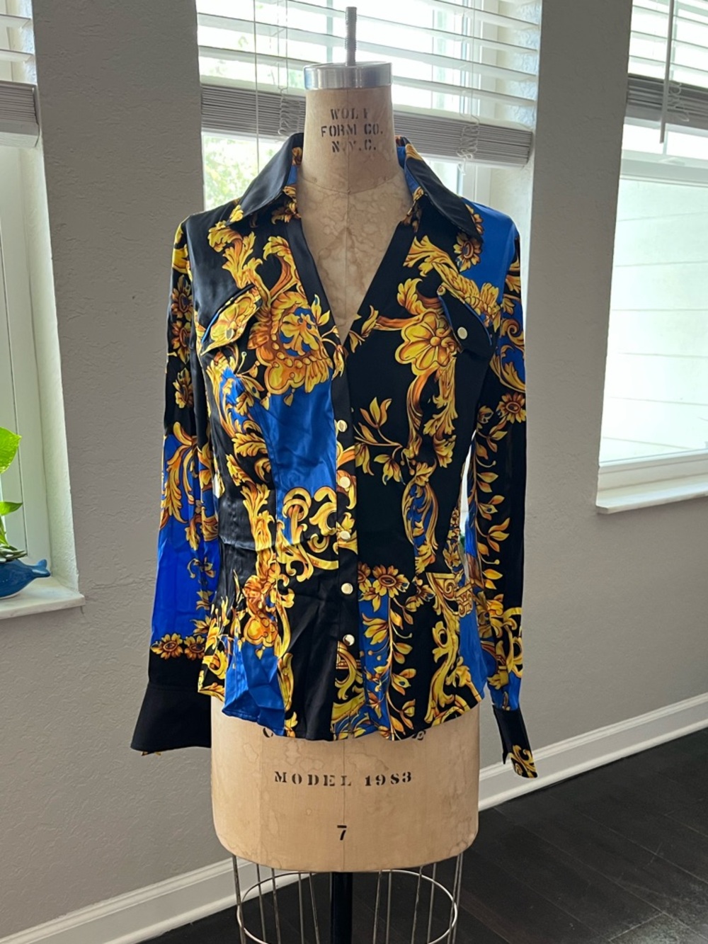 Cache Black and Royal Blue Baroque Print Button-Up Blouse